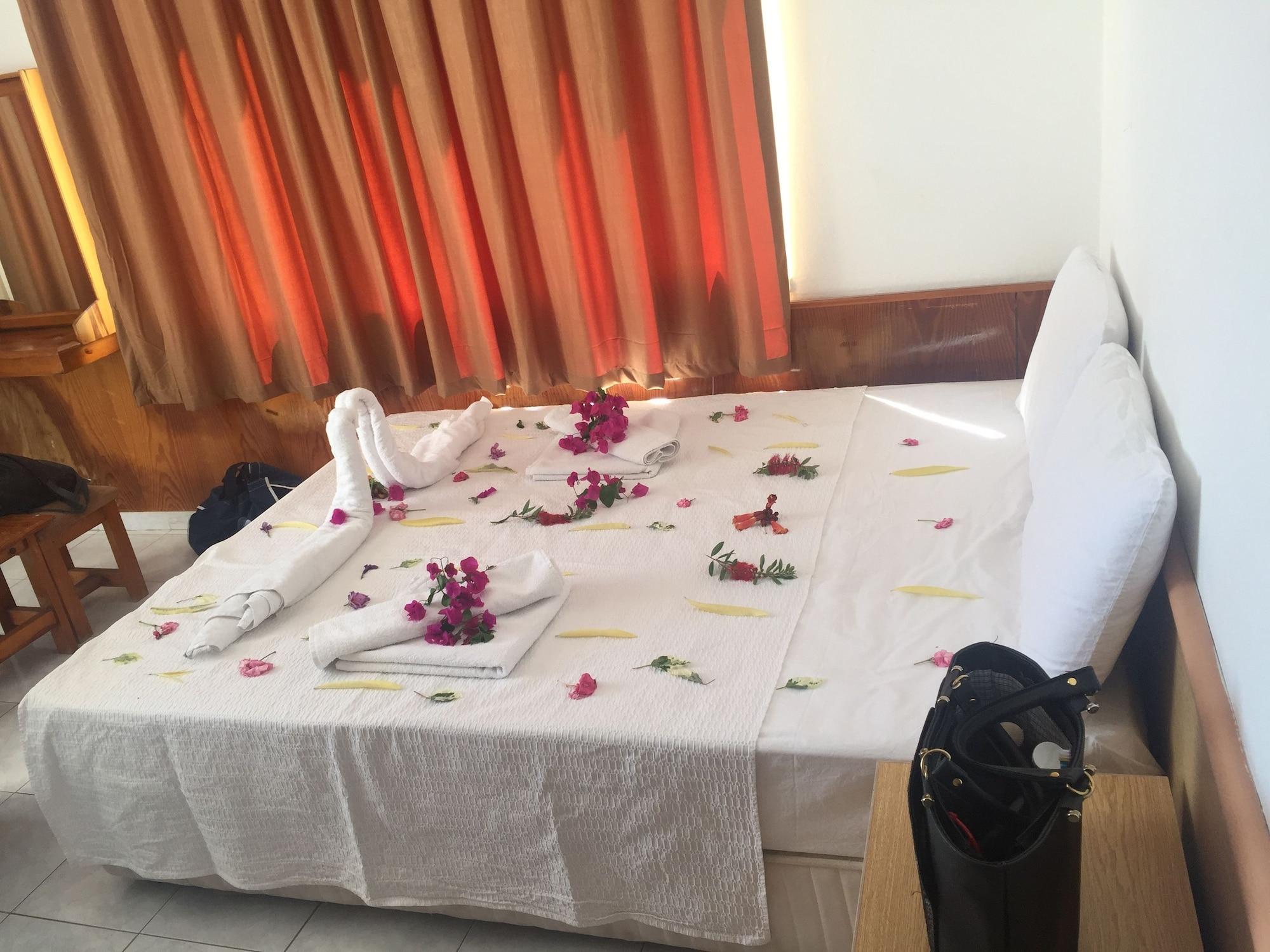 Kleopatra Beach Yildiz Hotel Алания Экстерьер фото