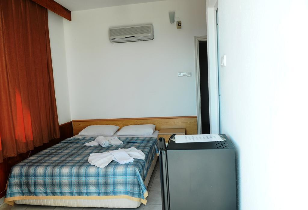 Kleopatra Beach Yildiz Hotel Алания Экстерьер фото